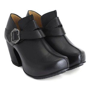 Fluevog black Prepare Visor, Size 8